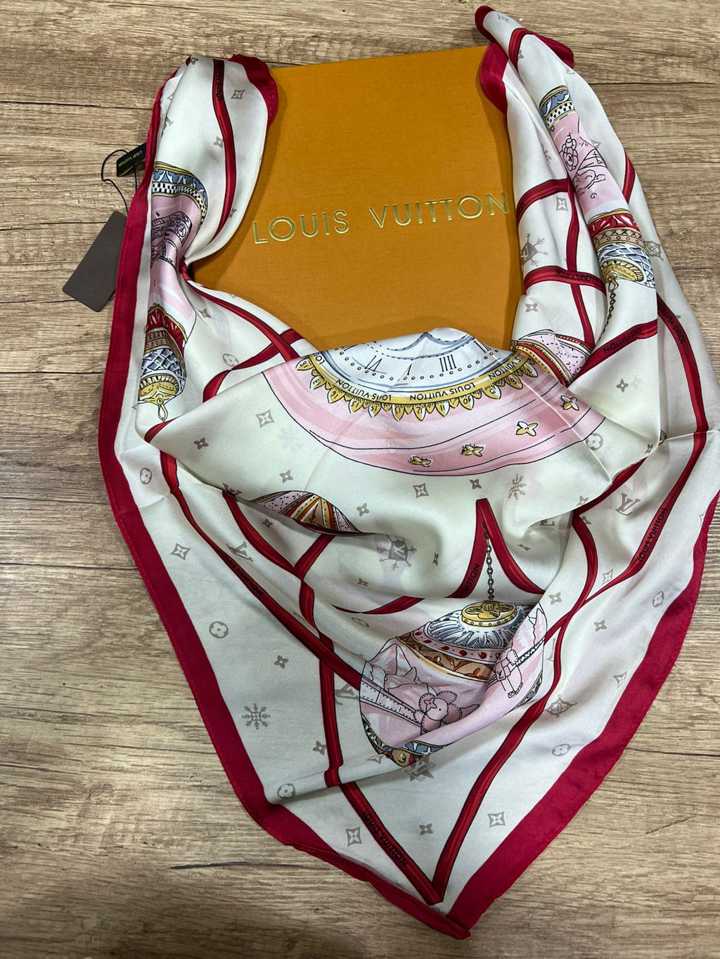 Louis vuitton scarf