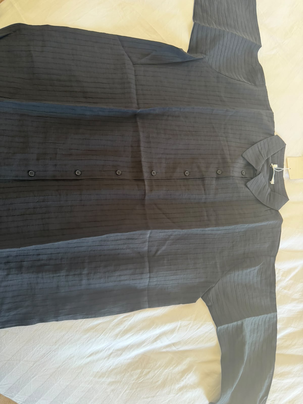 Black Shirt vertical pleat